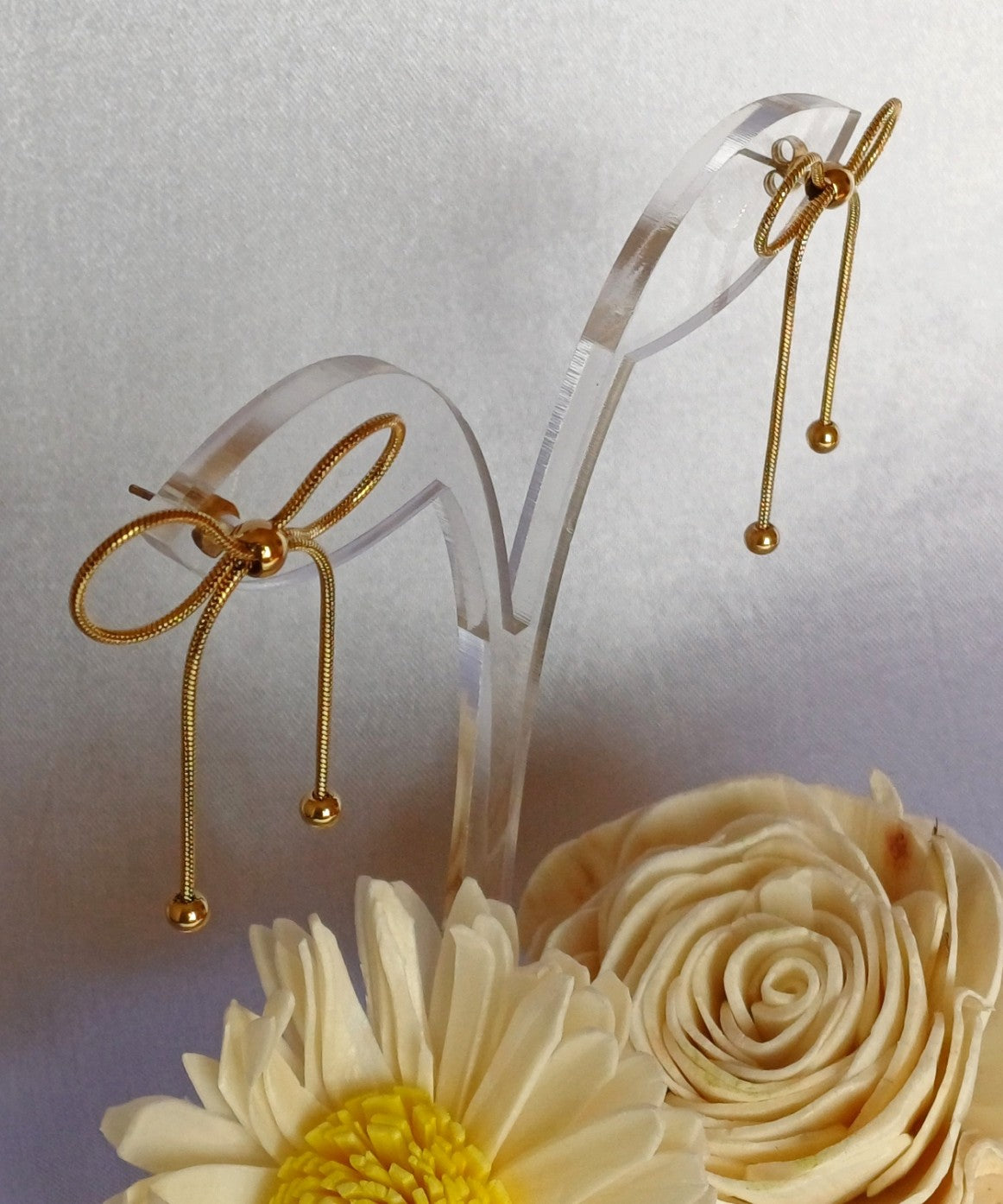 Golden Bow Earrings Thea