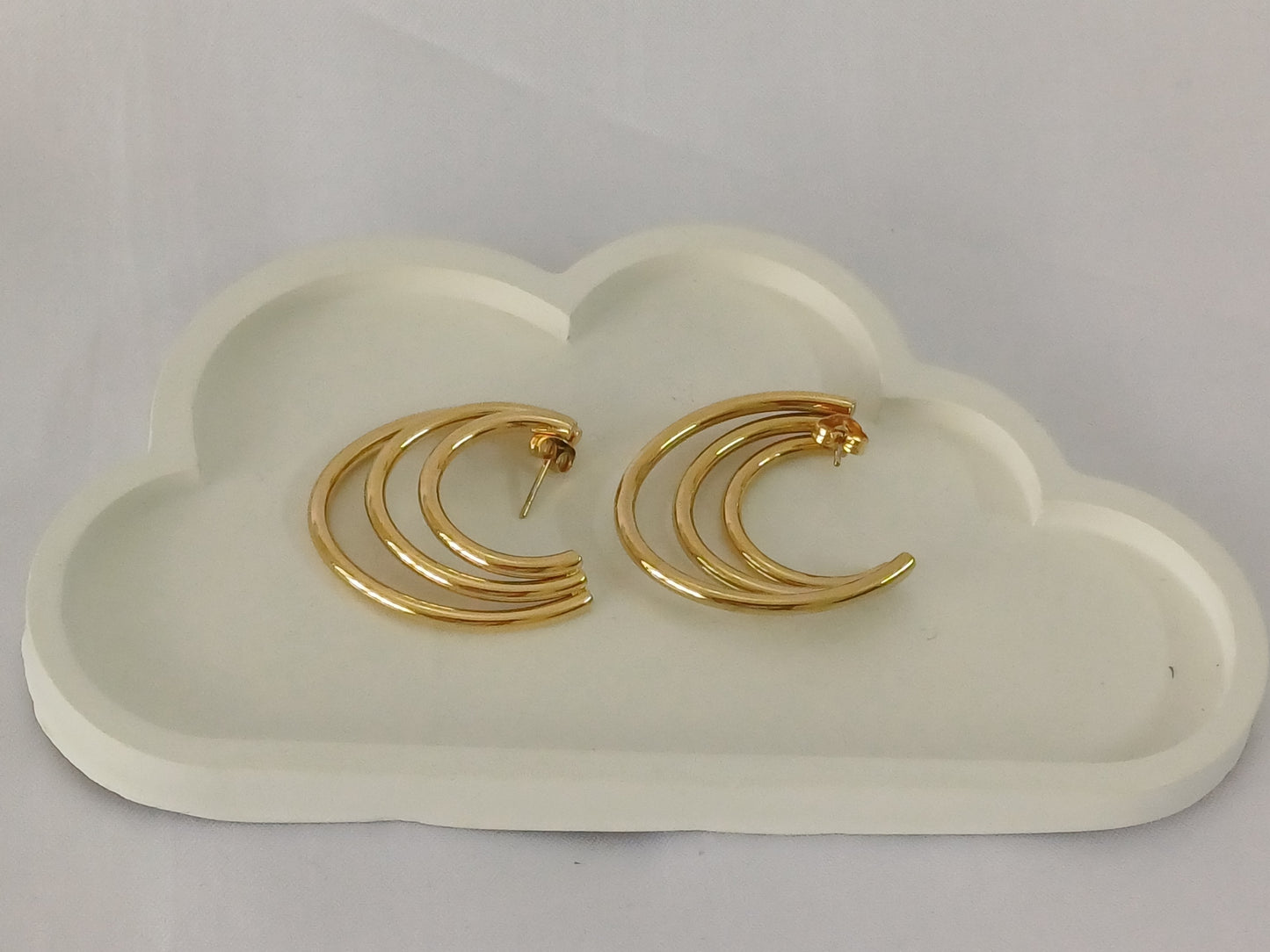 Golden C Hoop Bella