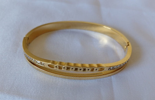 Regina Bangle