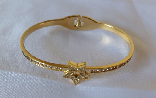 Star Bangle